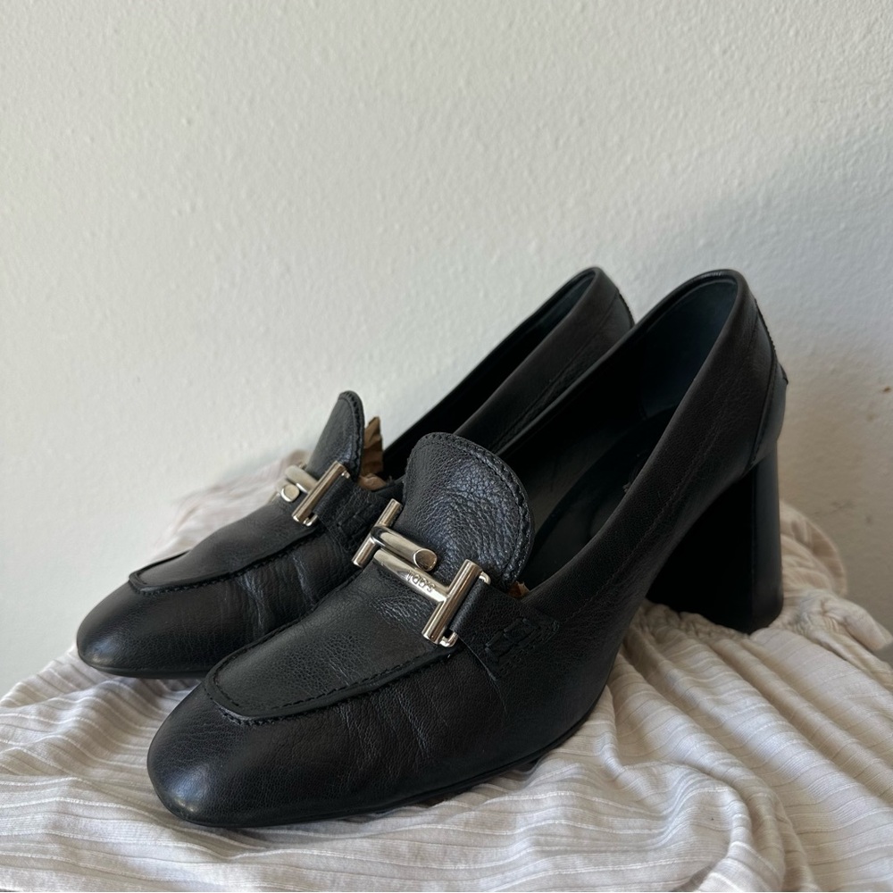 Tod's // Black Gomma Maxi Double T Court Loafer Pumps Size 40